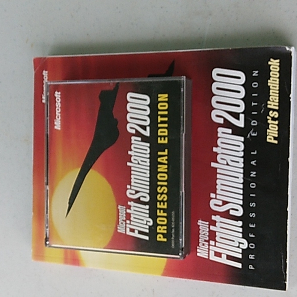 Vintage Microsoft Flight Simulator 2000 PC software